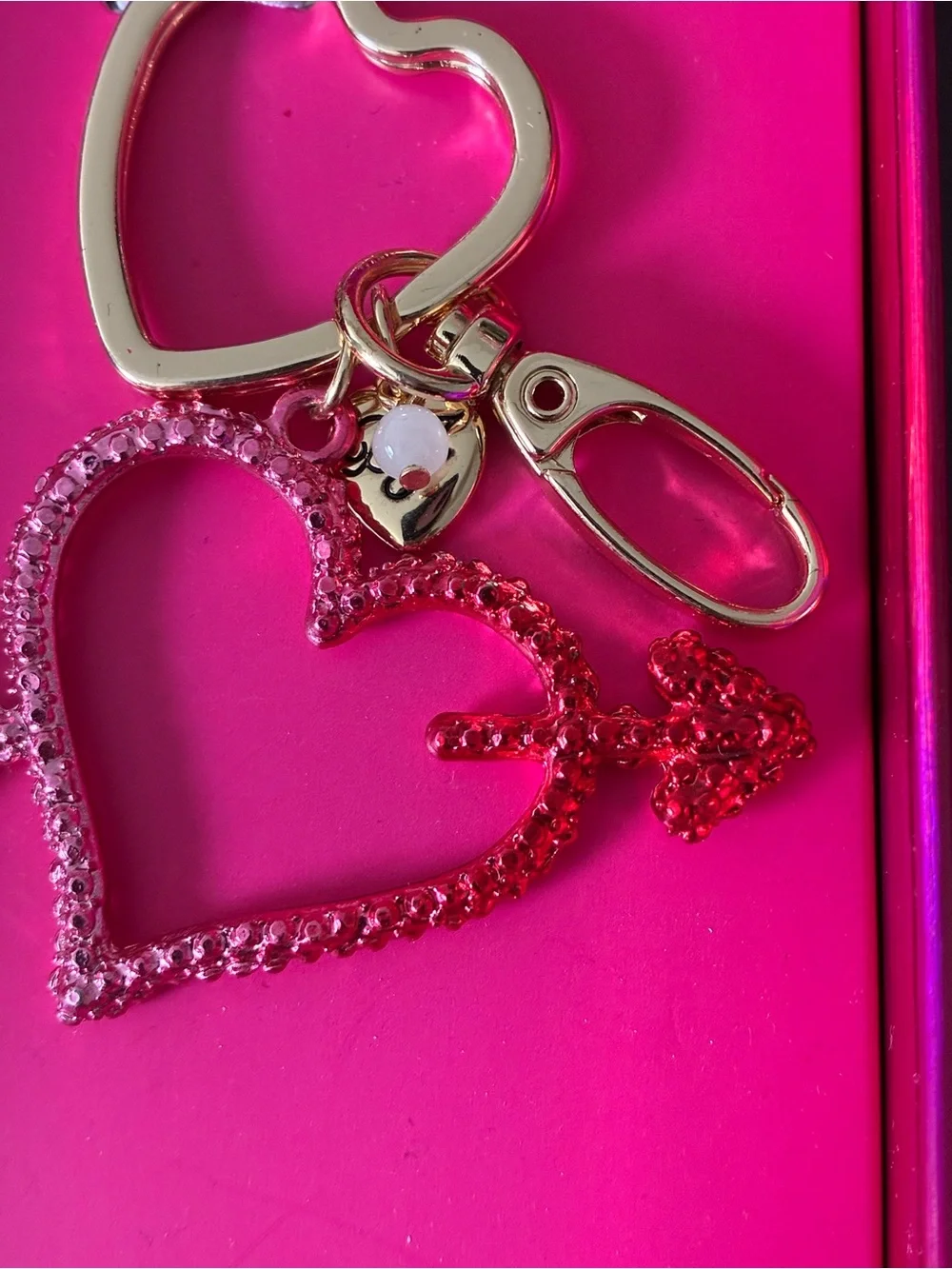 Betsey Johnson Hot Pink Heart Arrow Key & Card Holder Charm with Gold Accents